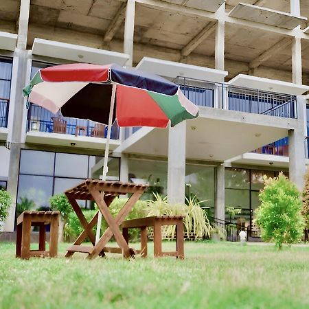 Aqua Marine Beach Hotel Kalkudah  Dış mekan fotoğraf