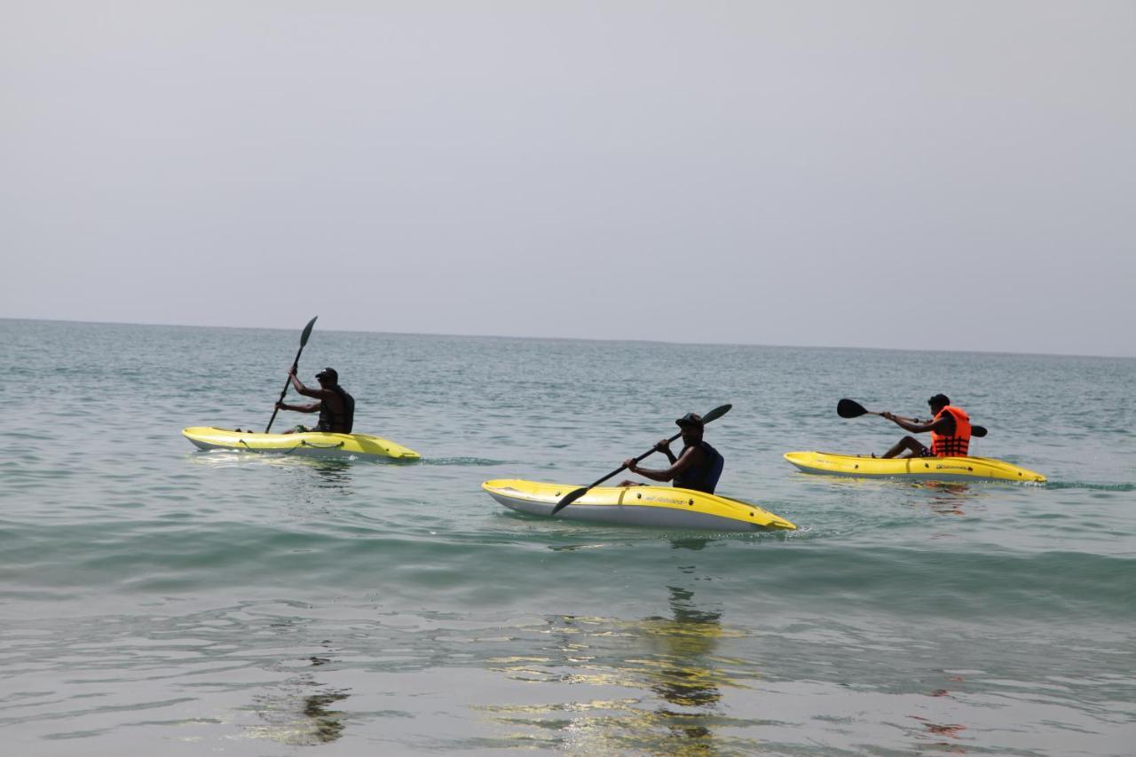 Aqua Marine Beach Hotel Kalkudah  Dış mekan fotoğraf